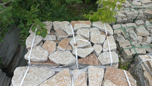 Гранитный плитняк галтованный для парковки купить в Нягани