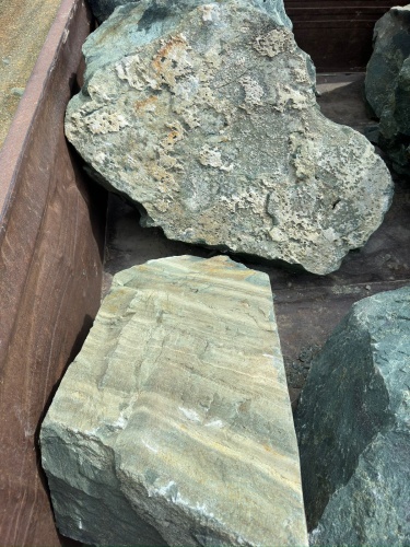 Ландшафтные глыбы зелёные 200-500 килограмм купить в Нягани