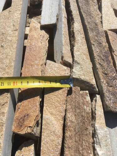 Горбушка златолит золотистый для облицовки купить в Нягани