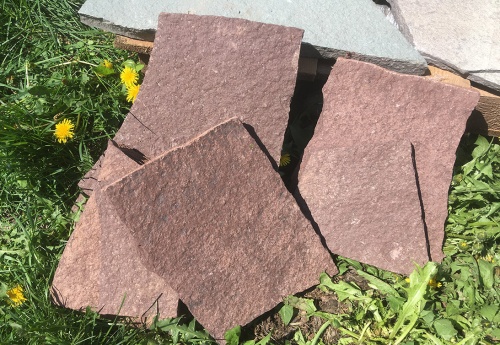 Плитняк лемезит бордовый для цоколя 1,5-2 см купить в Нягани