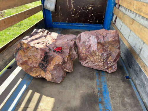 Ландшафтные глыбы красно-фиолетовые 200-1000 килограмм купить в Нягани