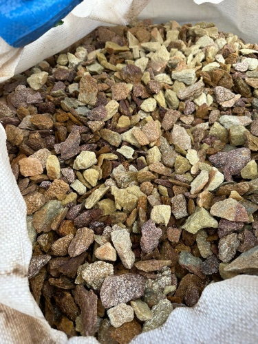 Златолит персиковый декоративная каменная крошка купить в Нягани