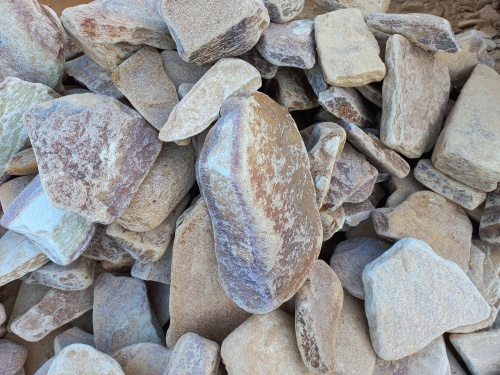 Златолит жёлтый, жёлто-зелёный глыбки и валуны для ланшафтного дизайна купить в Нягани