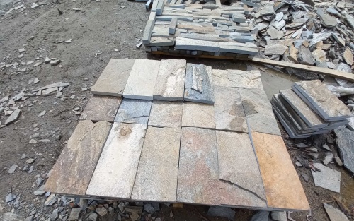 Плитка пилёная златолит Уральский для цоколя, отмостки купить в Нягани