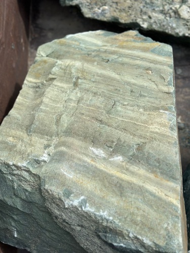 Ландшафтные глыбы зелёные 200-500 килограмм купить в Нягани