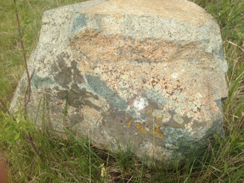 Гигантские зелёные валуны для ландшафтного дизайна весом более 5 тонн купить в Нягани