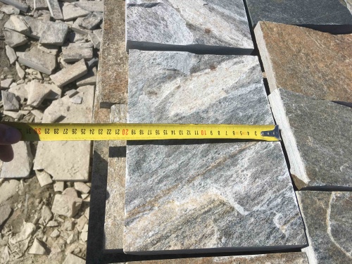 Плитка пилёная златолит Уральский для цоколя, отмостки купить в Нягани