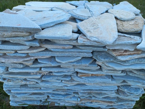 Плитняк златолит зелёный галтованный для цоколя купить в Нягани